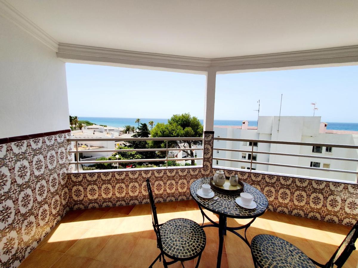 Luna Beach Seafront Marbella Ngoại thất bức ảnh