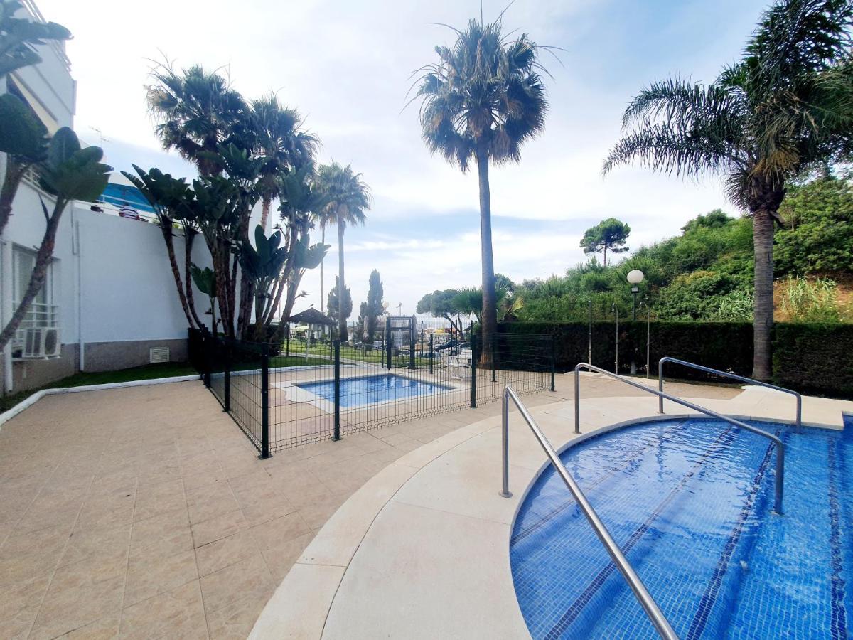 Luna Beach Seafront Marbella Ngoại thất bức ảnh